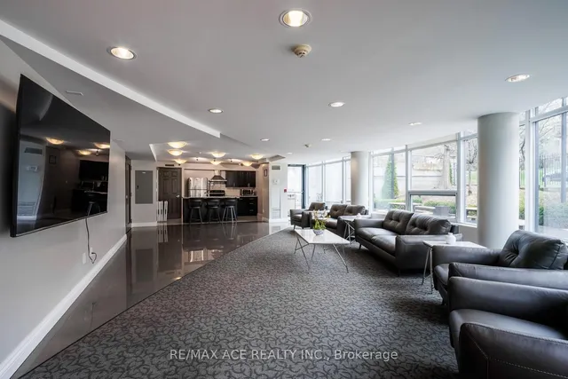 Additional image 18 of 18 Valley Woods Rd Unit 605