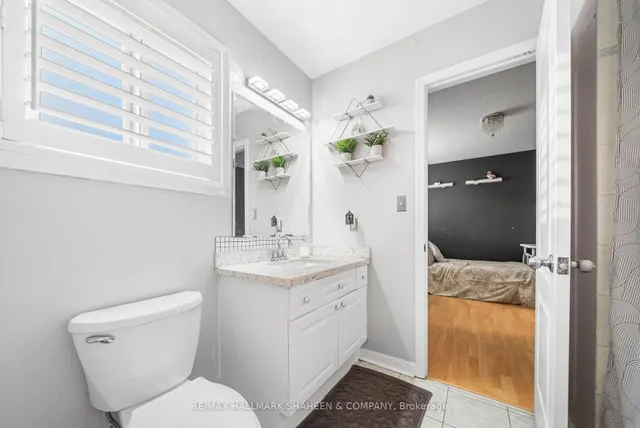 Additional image 25 of 32 Rowland St