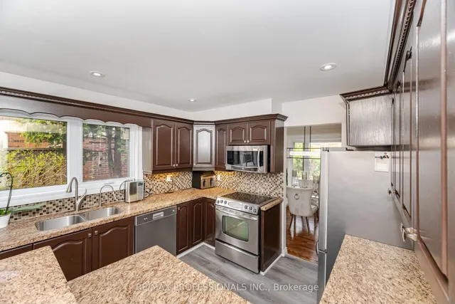 Additional image 9 of 52 Lorraine Cres