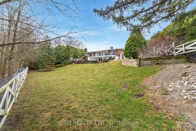 Additional image 30 of 90 Mountain Ave