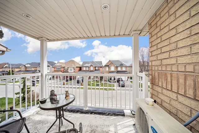 Additional image 28 of 102 Chalkfarm Cres