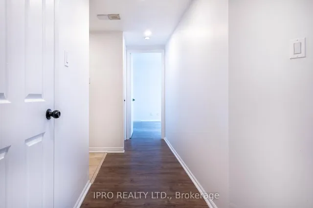 Additional image 16 of 44 Gerrard St Unit 1808