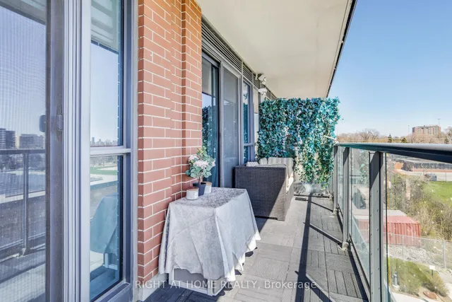 Additional image 20 of 31 Tippett Rd Unit 402