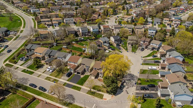 Additional image 4 of 2383 Cotswold Cres