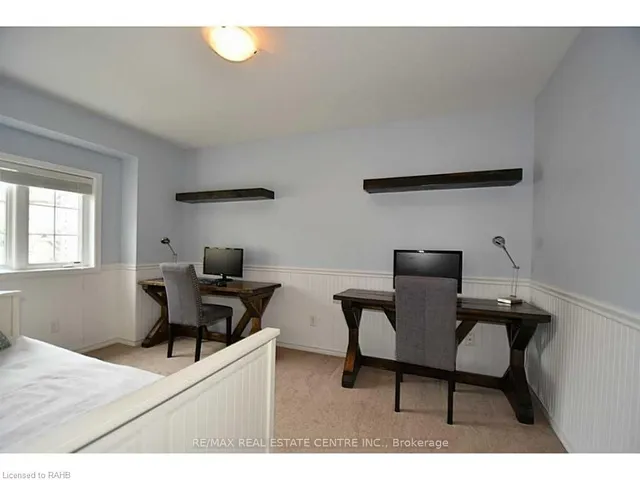 Additional image 15 of 1328 Upper Sherman Ave Unit 18