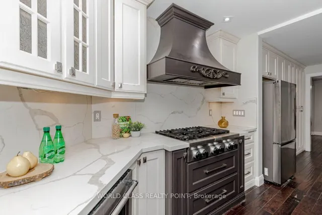 Additional image 18 of 2 Gervais Dr