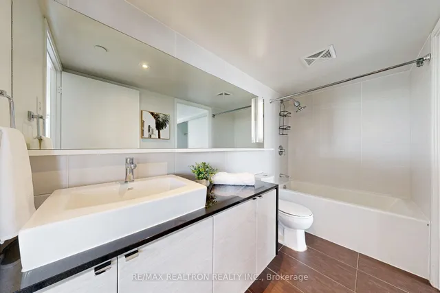 Additional image 23 of 72 Esther Shiner Blvd Unit 1612