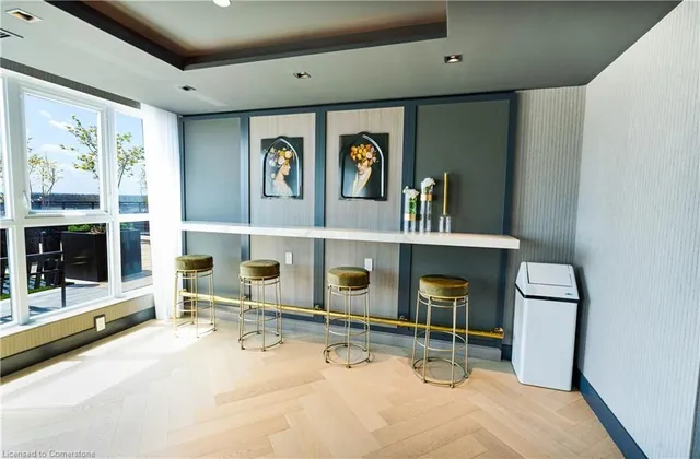 Additional image 12 of 405 Dundas St