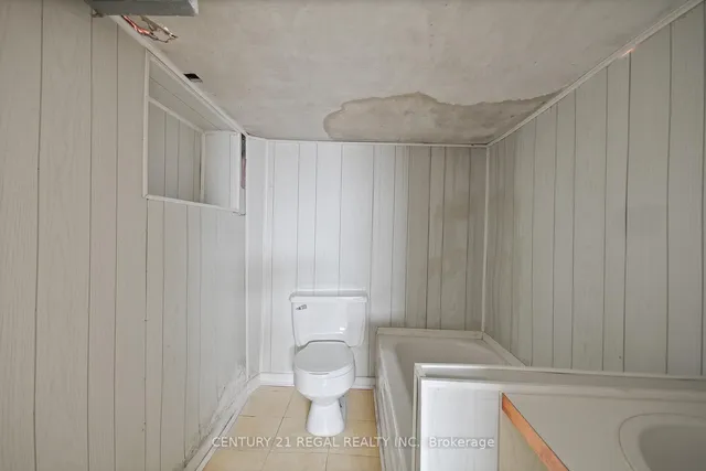 Additional image 33 of 102 Newcastle St