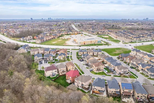 Additional image 45 of 15 Cranwood Circ