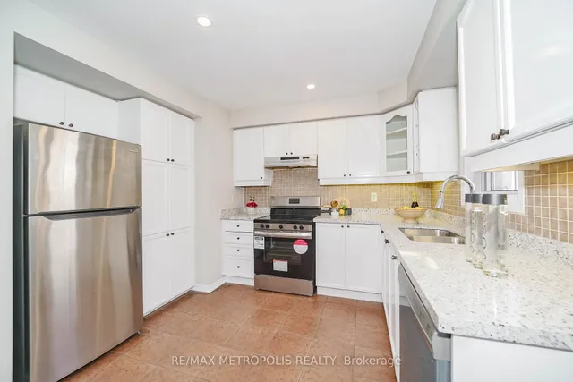 Additional image 21 of 2361 Parkhaven Blvd Unit 2