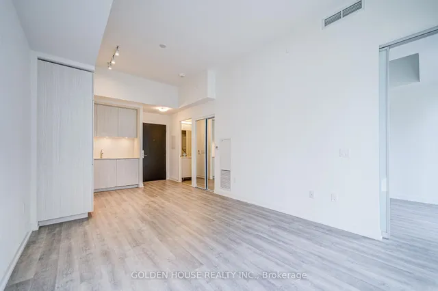 Additional image 22 of 158 Front St Unit 708