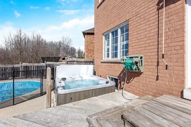 Additional image 37 of 221 Bussel Cres