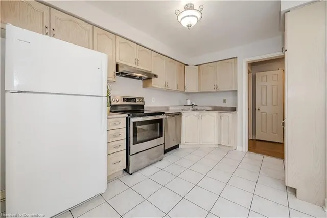 Additional image 8 of 105 Desert Sand Dr