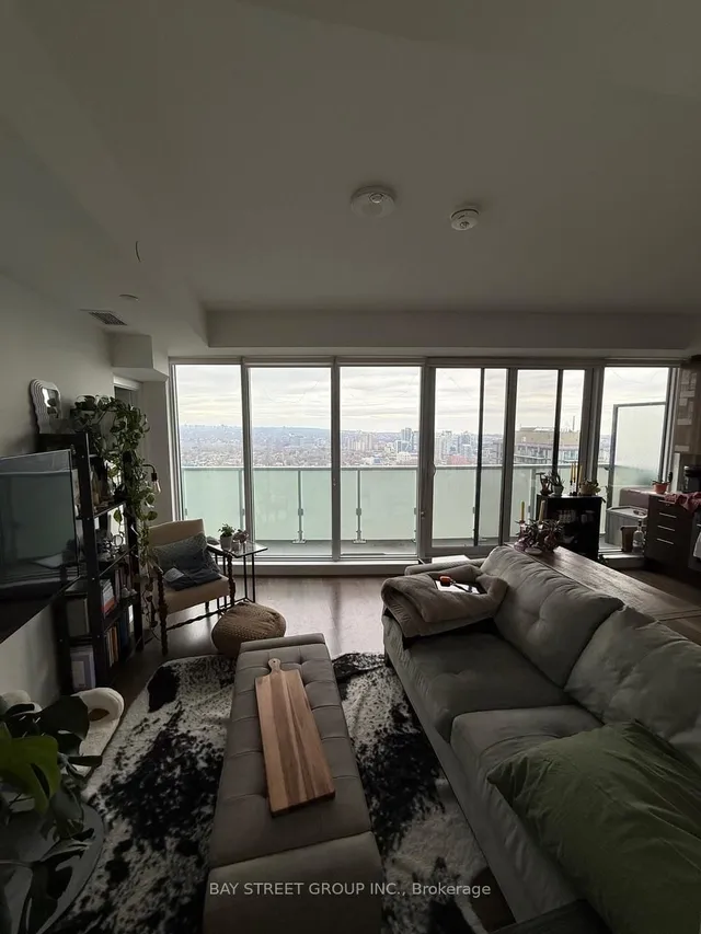 Additional image 17 of 403 Church St Unit 3609