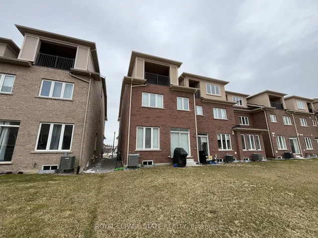 Additional image 39 of 353 Raymond Rd