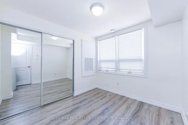 Additional image 5 of 7405 Goreway Dr Unit 520