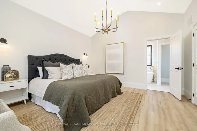 Additional image 29 of 79 Fulton St