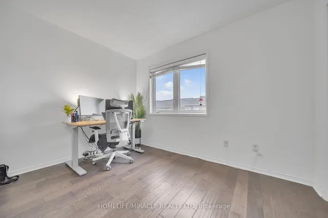 Additional image 24 of 93 Crystal Glen Cres