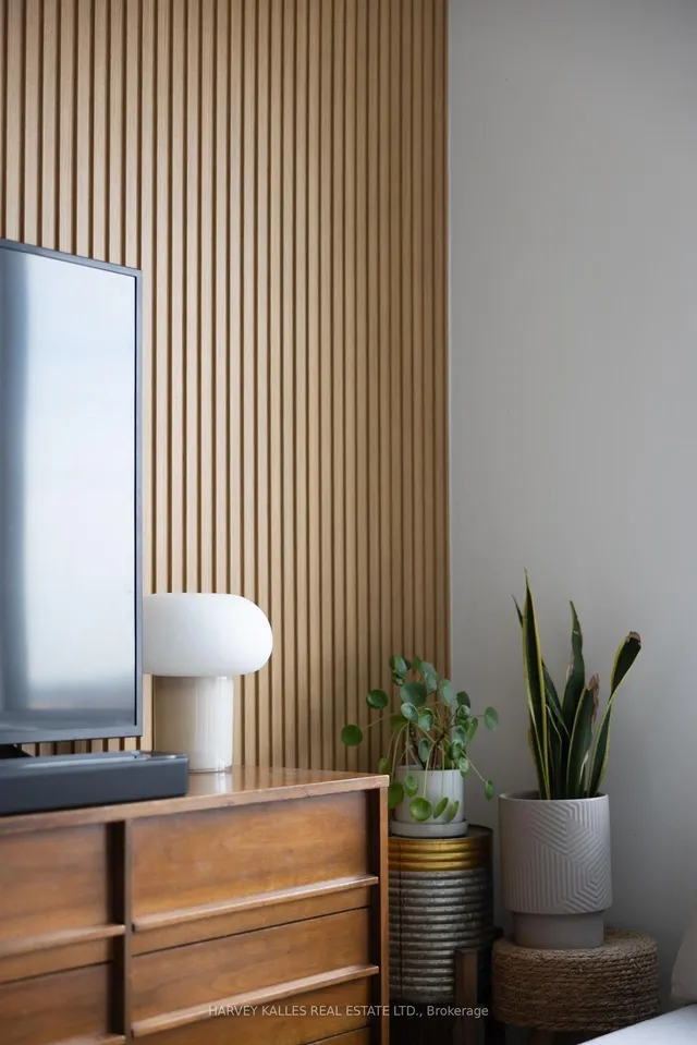 Additional image 16 of 2020 Bathurst St Unit 1602