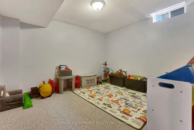 Additional image 25 of 2252 Walker's Line Unit 4