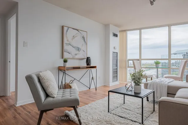 Additional image 13 of 50 Eglinton Ave Unit 1002