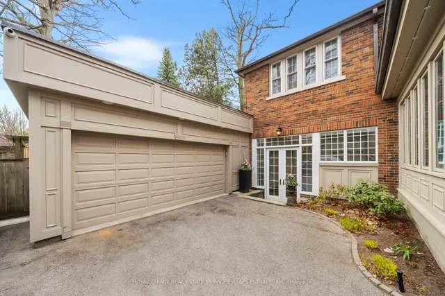 Additional image 49 of 19 Whitney Ave