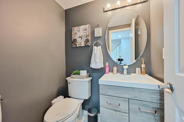 Additional image 12 of 4950 Albina Way Unit 93