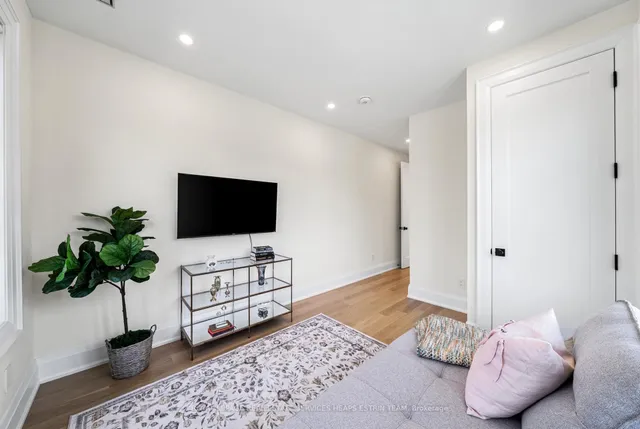 Additional image 31 of 5 Taylor Dr