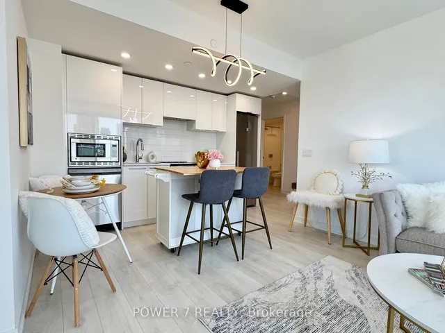 Additional image 8 of 501 Yonge St Unit 3305