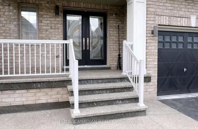 Additional image 17 of 8 Templar St