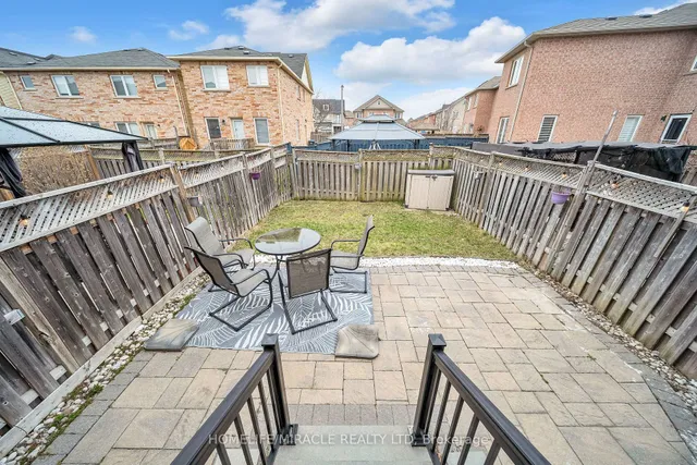 Additional image 43 of 93 Crystal Glen Cres