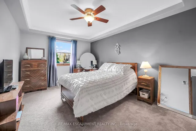 Additional image 24 of 2352 BRINELL Ave