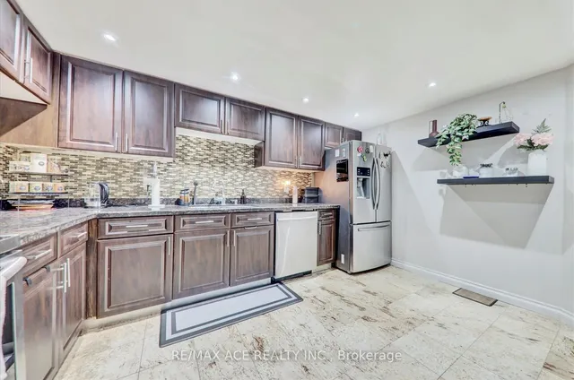 Additional image 15 of 2350 Bridletowne Circ Unit 1112