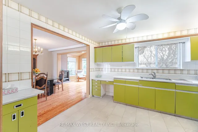 Additional image 13 of 94 Windhill Cres