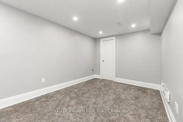 Additional image 30 of 56 Oak Ave