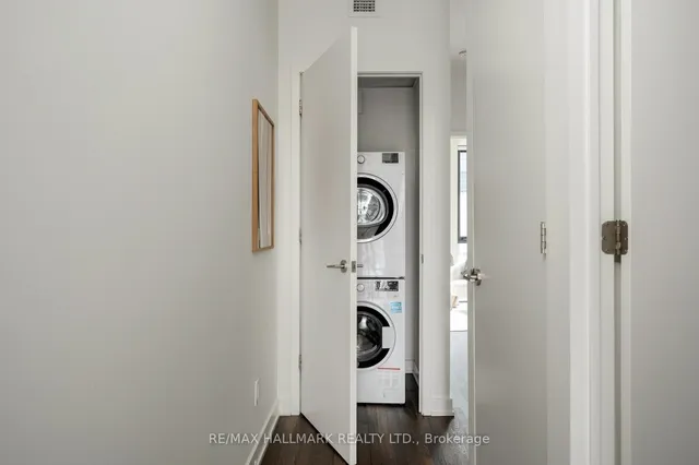 Additional image 27 of 8 Dovercourt Rd Unit 317