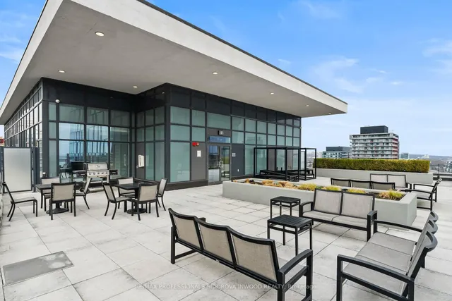 Additional image 18 of 460 Adelaide St Unit 102