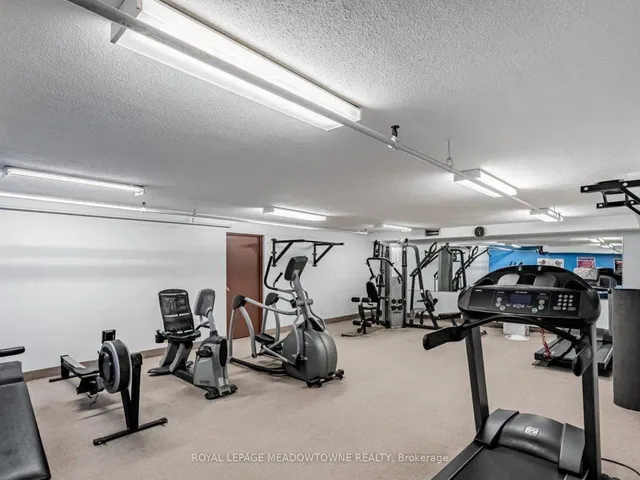 Additional image 35 of 61 Richview Rd Unit 406