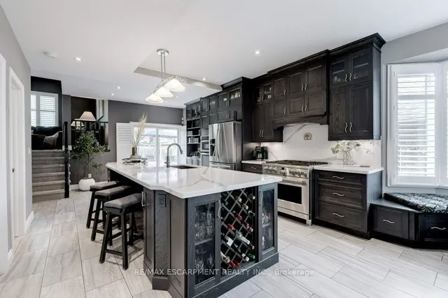 Additional image 3 of 62 Corinaldo Dr