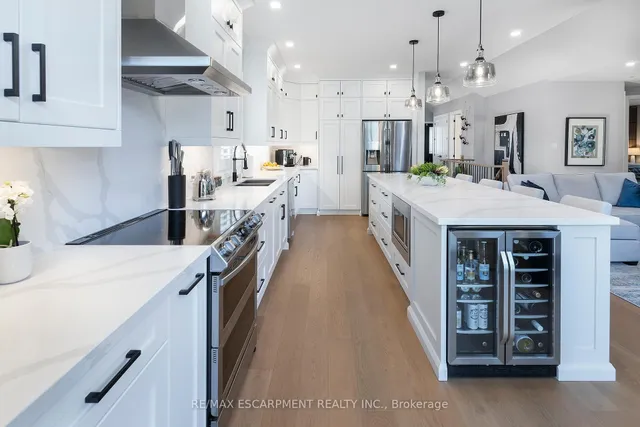 Additional image 16 of 152 Moore Cres