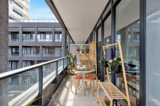 Additional image 24 of 9 Tecumseth St Unit 425