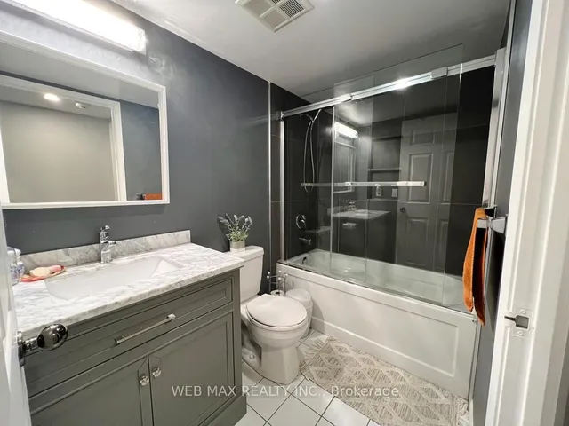 Additional image 11 of 50 Eglinton Ave Unit 905