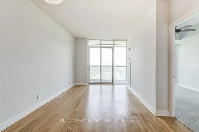 Additional image 19 of 80 Absolute Ave Unit 911