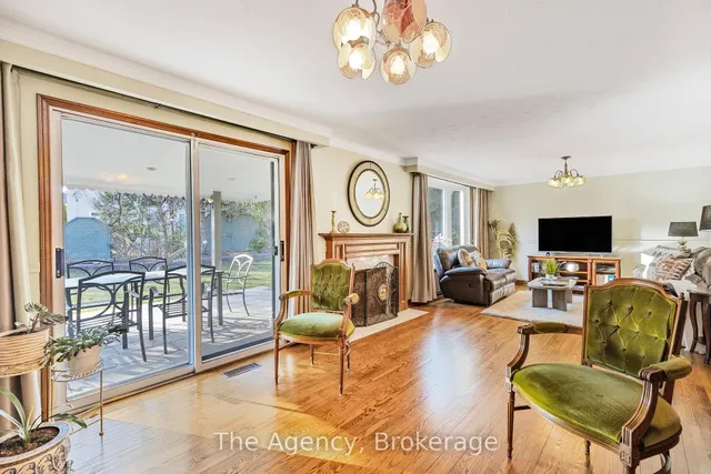 Additional image 19 of 3236 Cedartree Cres