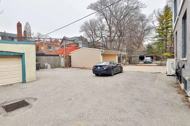 Additional image 42 of 126 Spadina Rd Unit 4