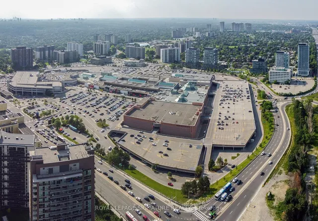 Additional image 37 of 50 Forest Manor Rd Unit 808