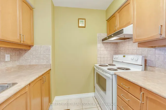 Additional image 6 of 710 HUMBERVIEW Blvd Unit 2002