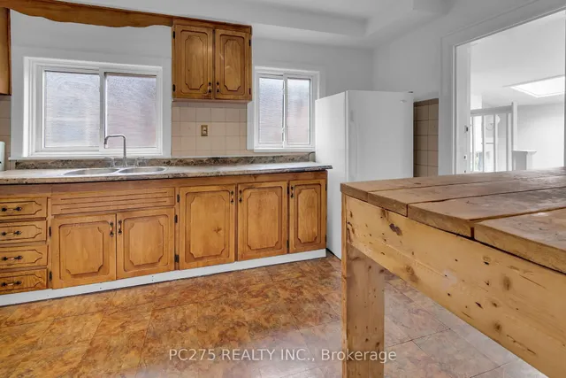 Additional image 11 of 152 Gloucester Grve