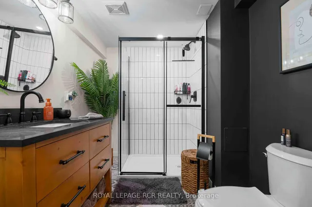 Additional image 32 of 46 Dearbourne Blvd Unit 32